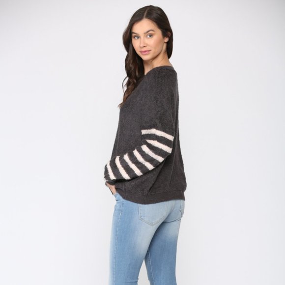 Sheena Top - Picture 2 of 3